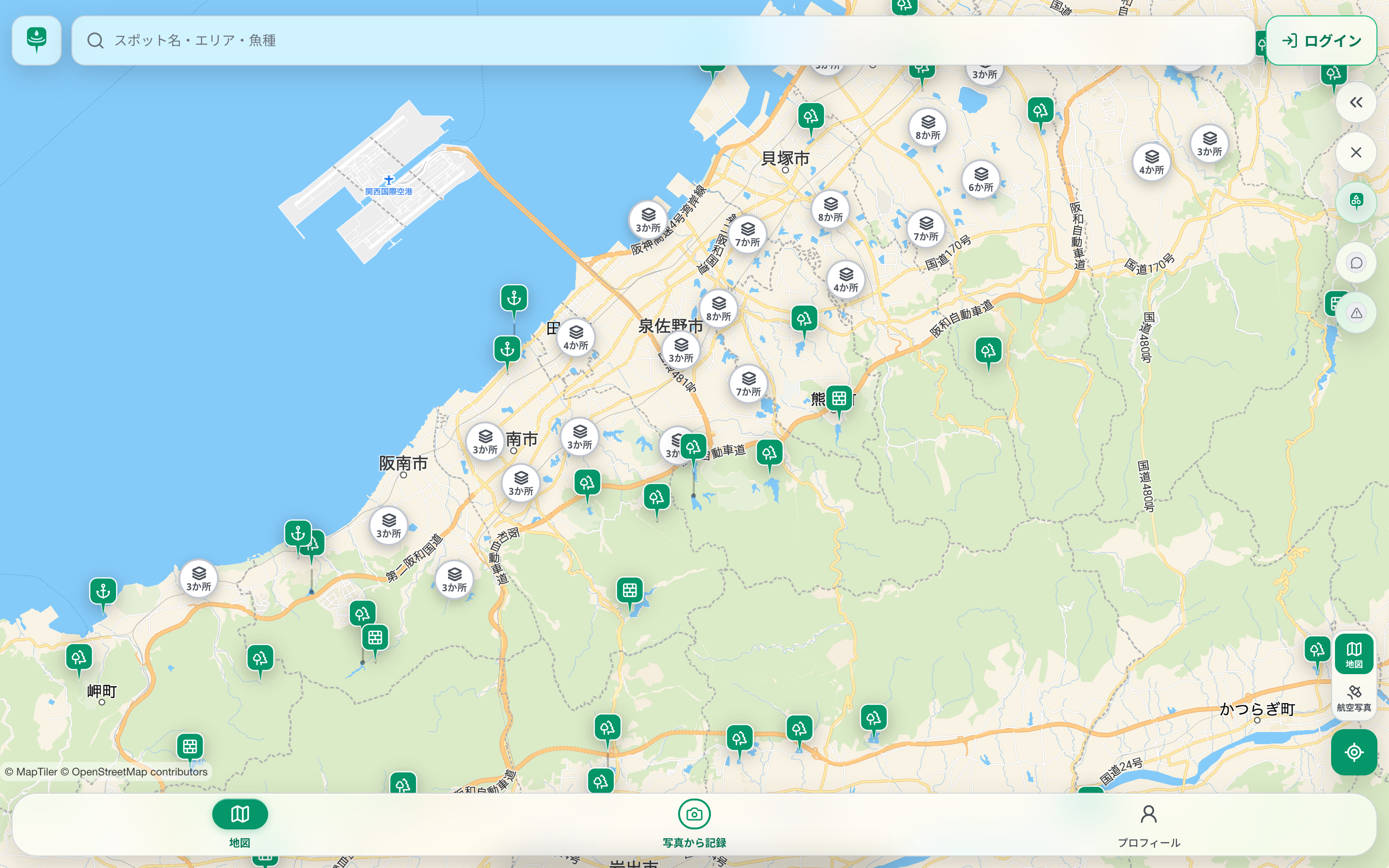 ツリバコの地図画面(パソコン)。釣り場のピンが地図に並んでいる